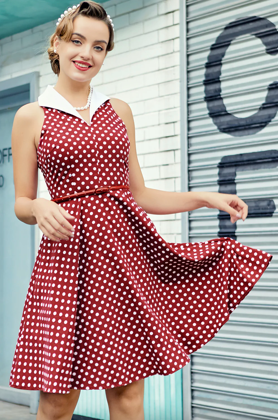 Tenue fille shop annee 50