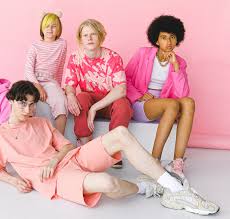 Comment s’habiller pour une soirée année 80